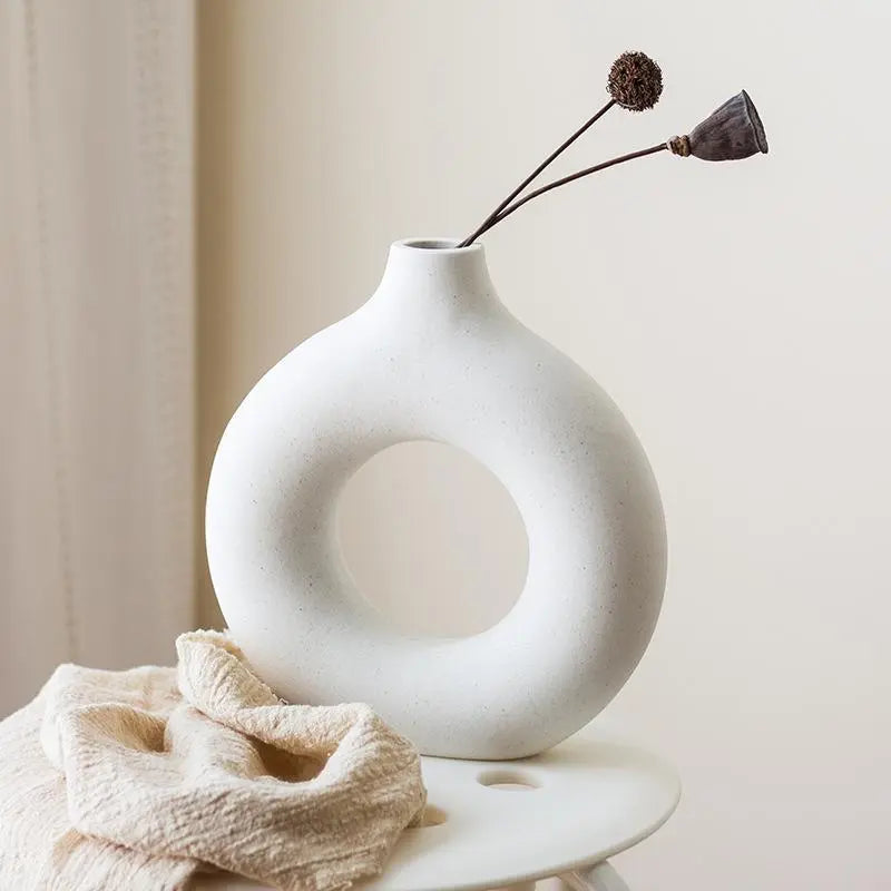 Nordic Circular Ceramic Vase - Luxurie Home