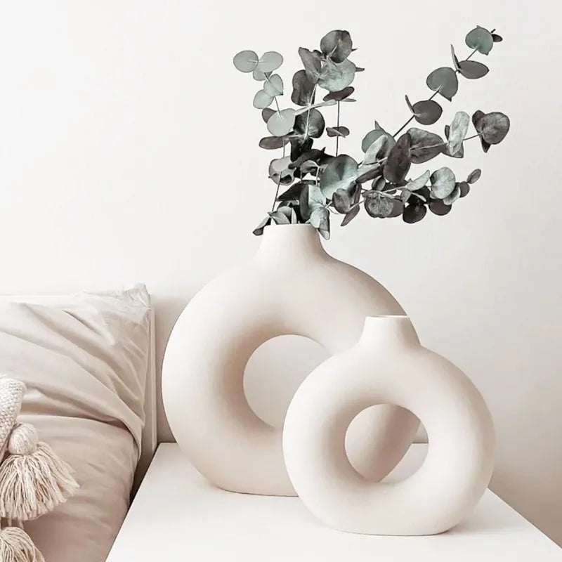 Nordic Circular Ceramic Vase - Luxurie Home