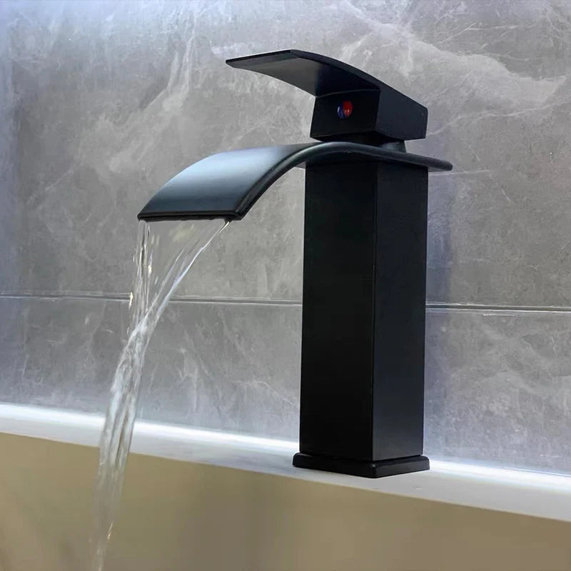 Waterfall Basin Faucet - Luxurie Home